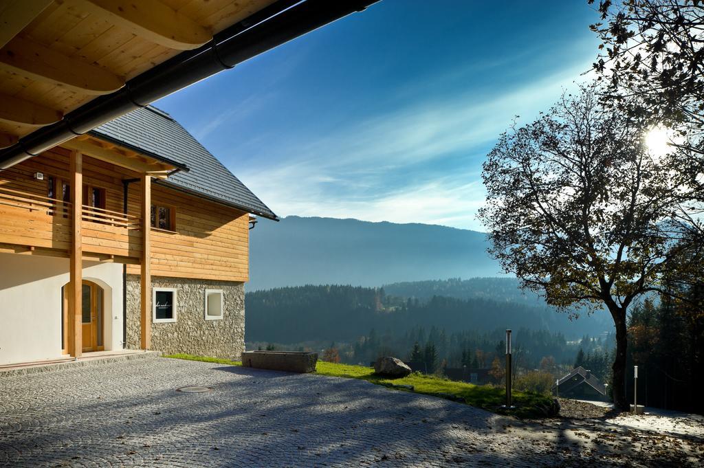 Der Weber - Haus Der Zukunft Lägenhet Hermagor-Pressegger See Exteriör bild